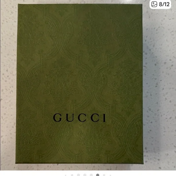 Gucci Notebooks Set with Red, Blue, and Green Set if 3  Authentic 💯 - Picture 8 of 11